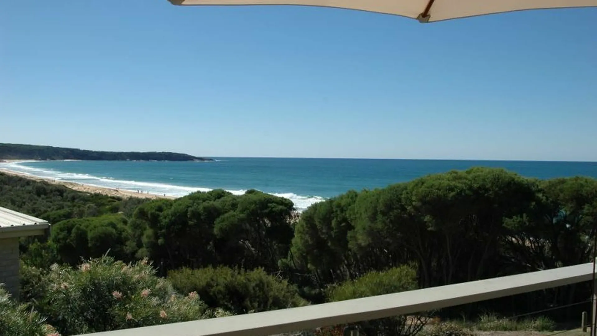 The Beach House At Tura Beach Apartment